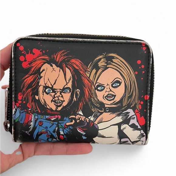 Chucky and Tiffany horror Loungefly zip up wallet - Picture 5 of 5